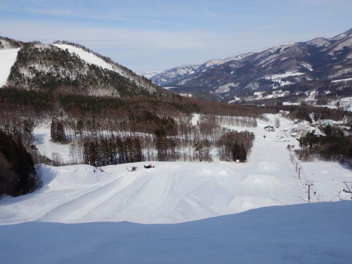 X-JAM高井富士スキー場の口コミ（レビュー）！2月の積雪量や混雑状況？